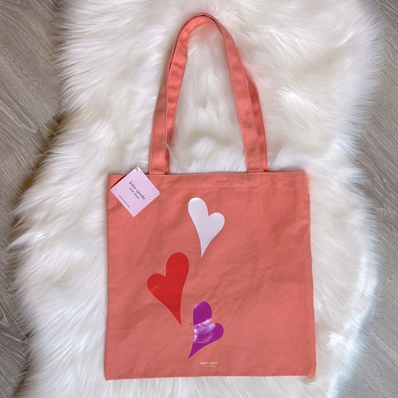 kate spade Handbags - Kate Spade ♠️ NY Heart Lips Canvas Book Tote NWT 🏷️